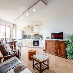 Homiday - Pisa - Elegant Apartment- 3 Camere 2 Bagni